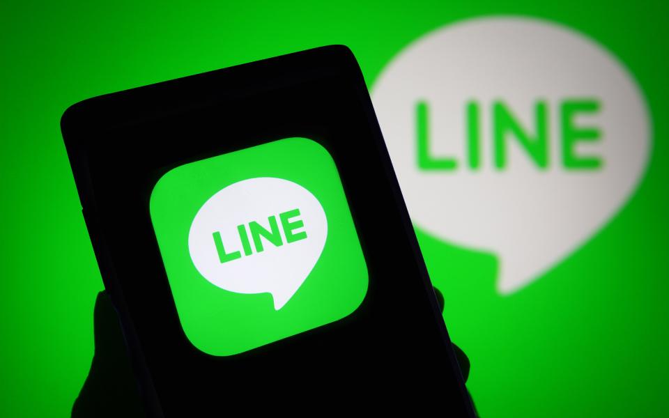 How can I add friends on Line without getting blocked? How do I use Line to bulk add friends?